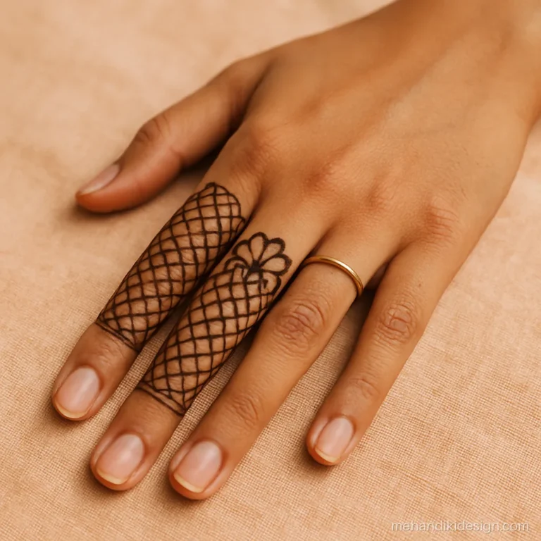 Easy back hand mehandi with a check net on two fingers only